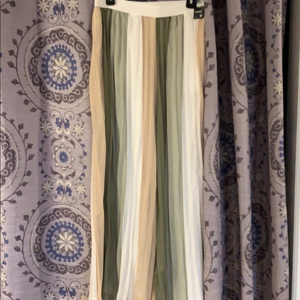 Multicolored palazzo pants - NWT - Never worn